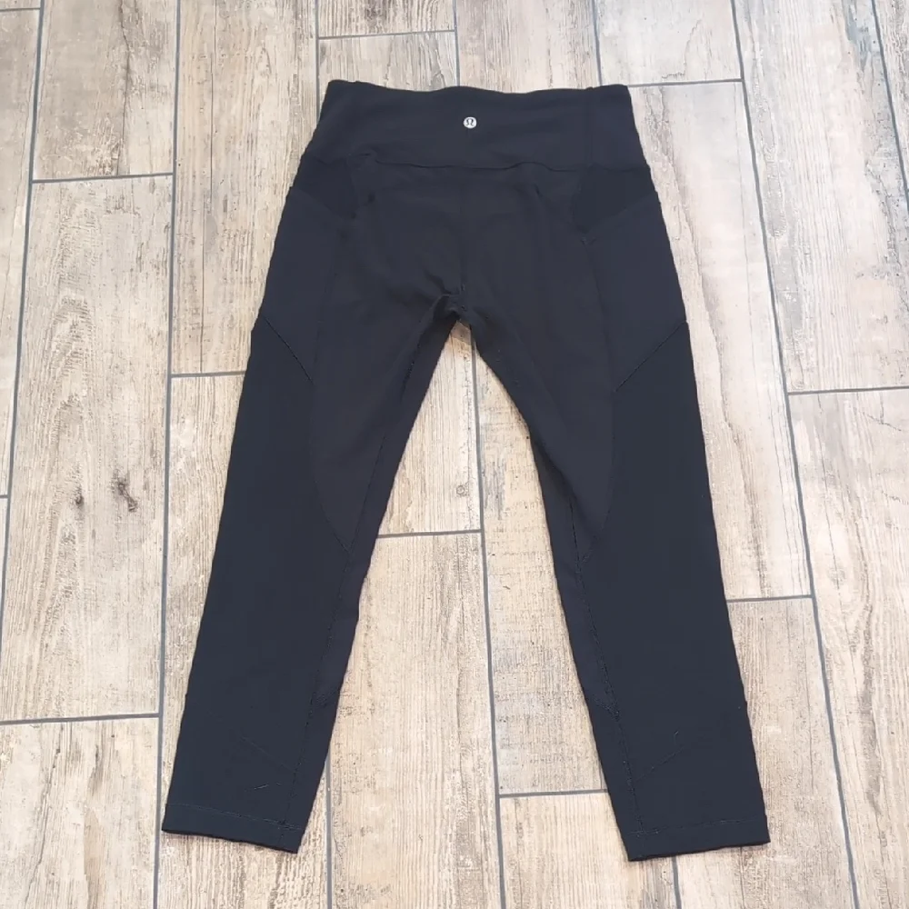 lululemon athletica All The Right Places Crop II 23